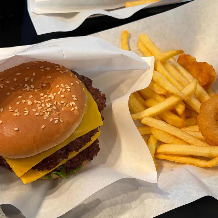 유얼버거 대표 사진