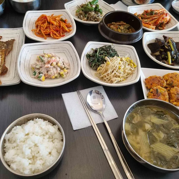 친친 대표 사진