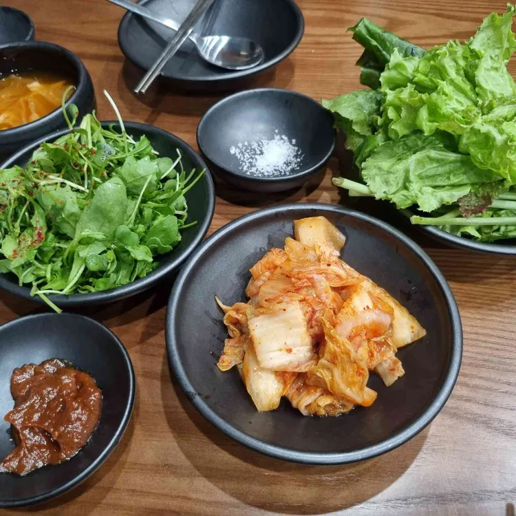 칠흑 대표 사진