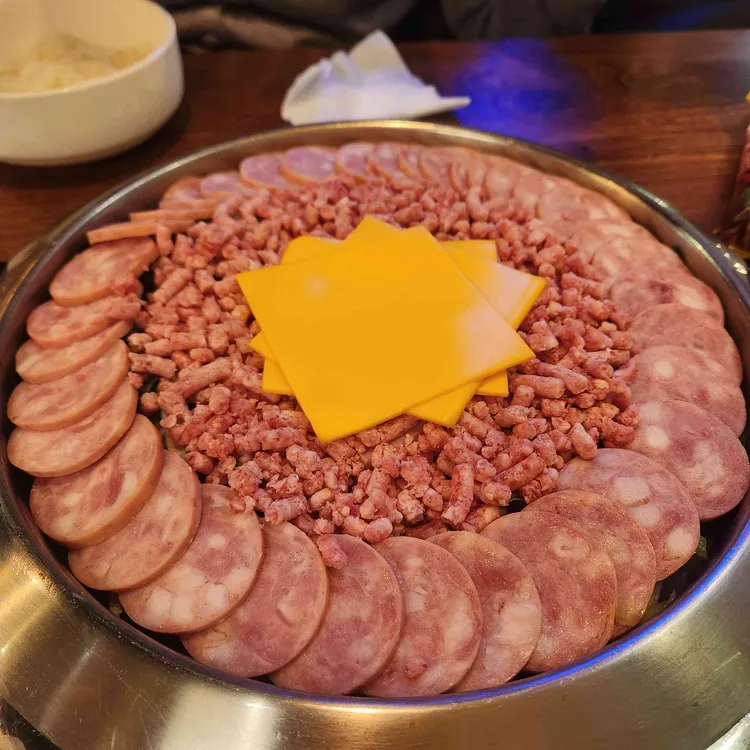 부대찌개대사관 사진