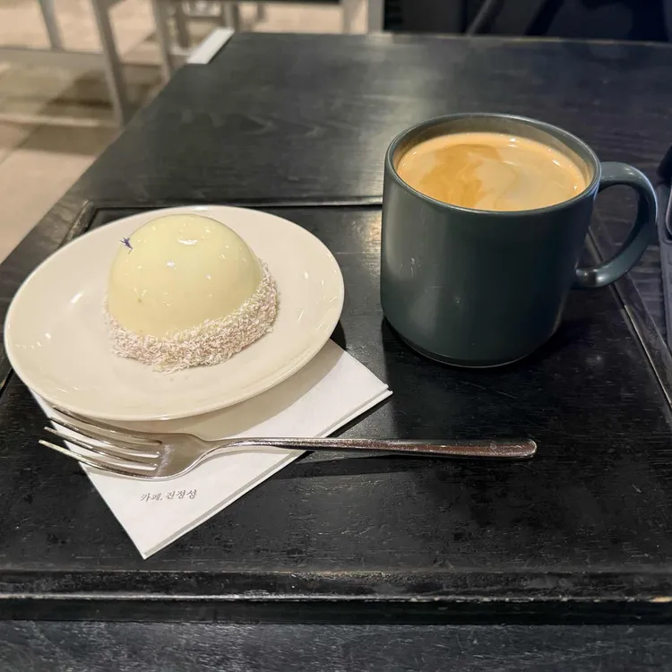 카페 진정성 사진