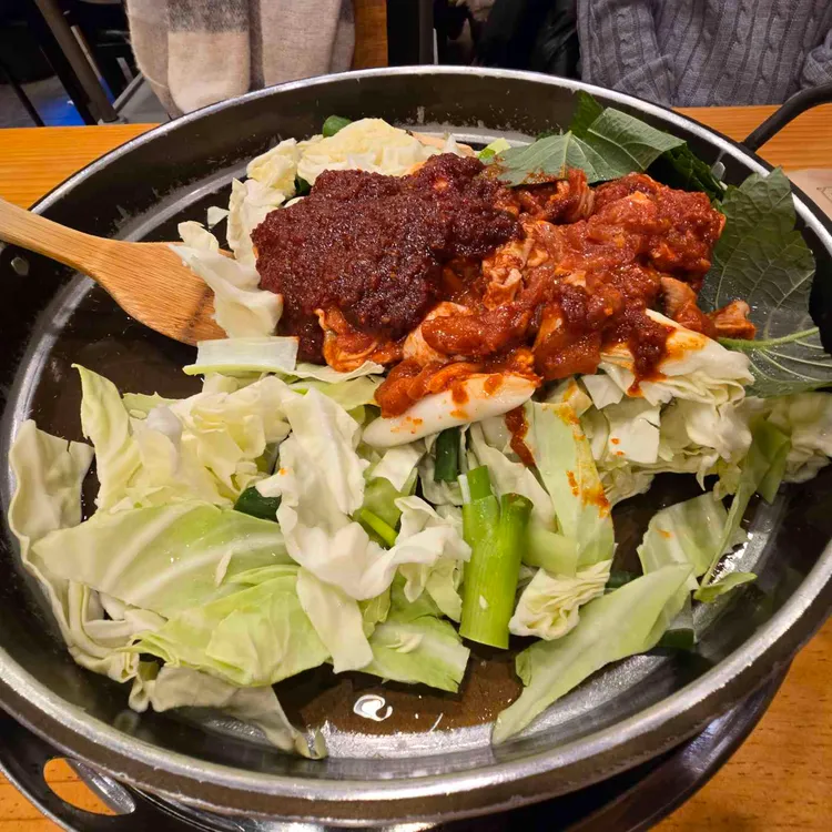 춘천명물닭갈비막국수 사진