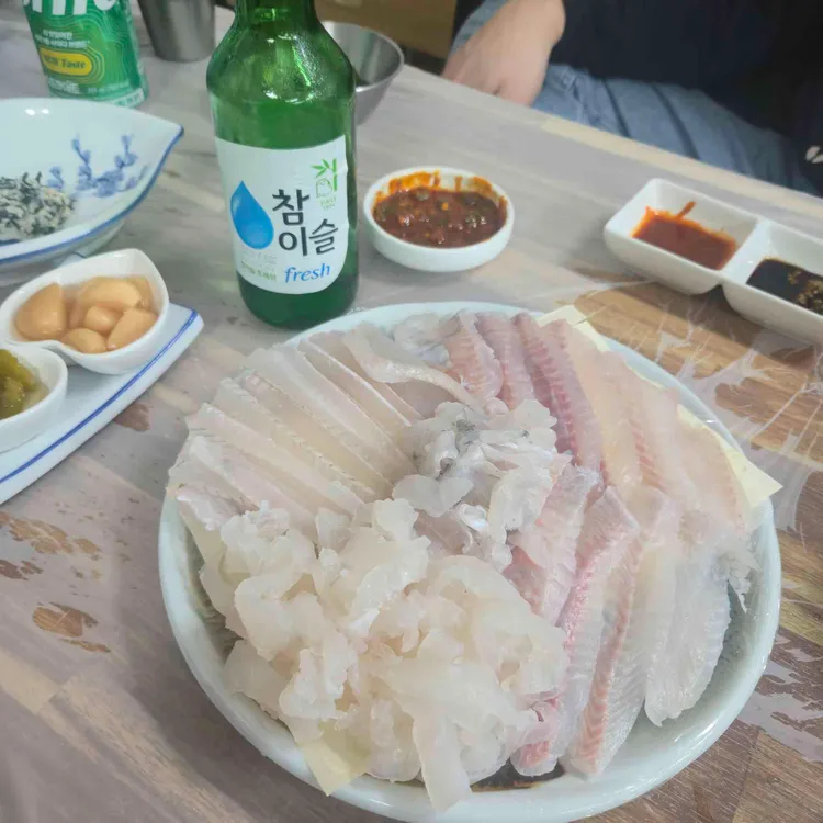 어찌까횟집 대표 사진