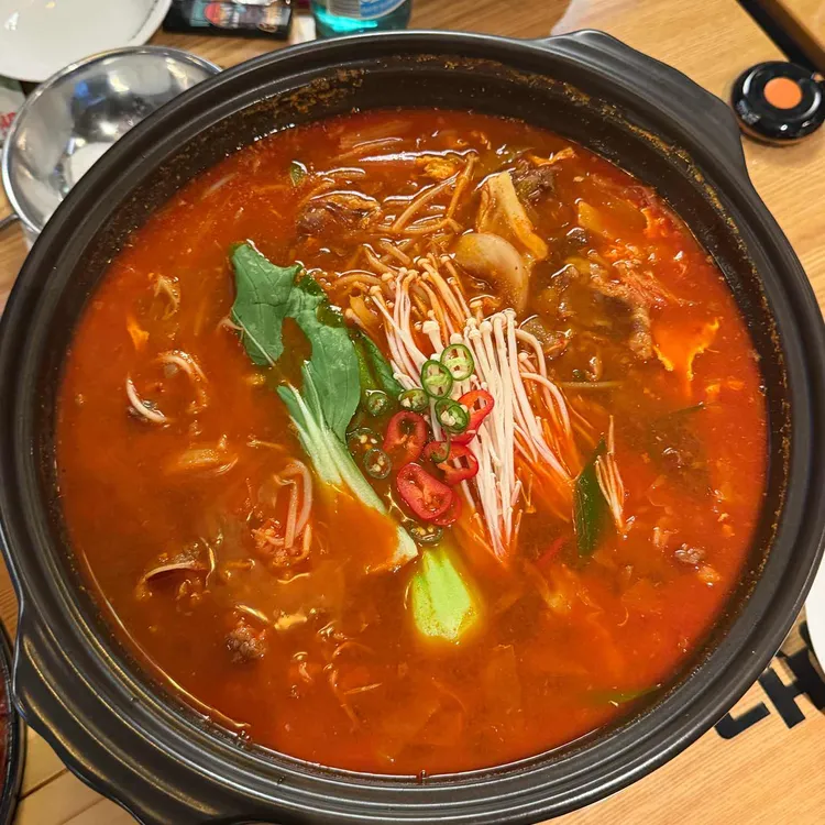 치어스 대표 사진