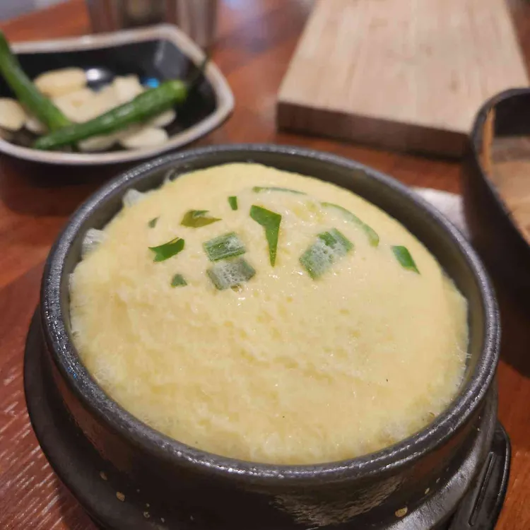 와우 솥뚜껑삼겹살 대표 사진