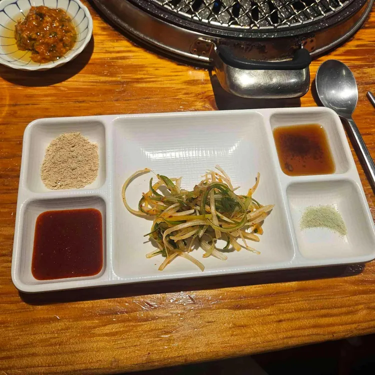 초필살돼지구이 사진