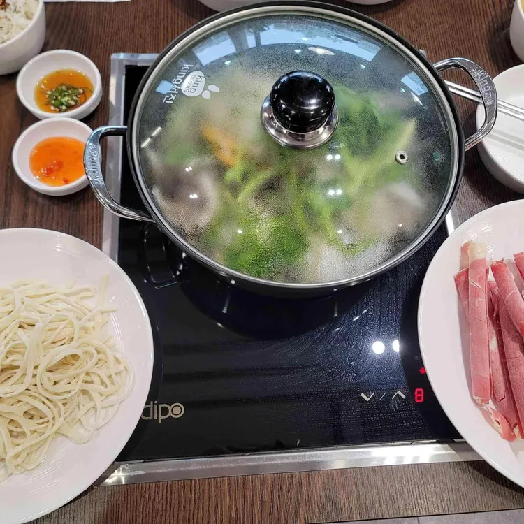 화담칼국수 대표 사진
