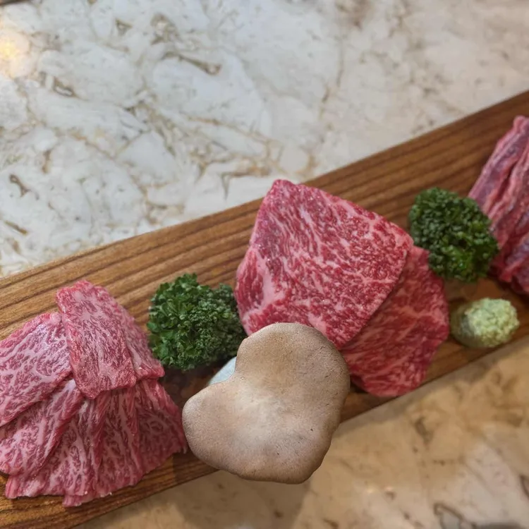 우적 대표 사진