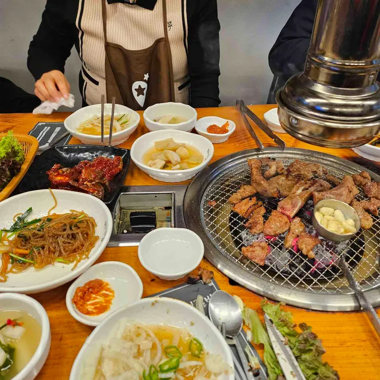 마당쇠숯불갈비 대표 사진