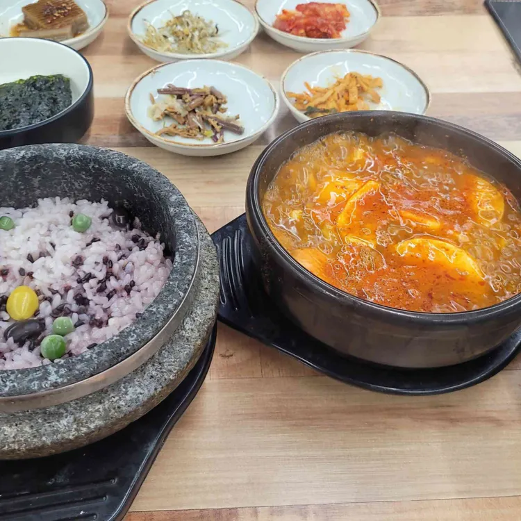 완뚝순두부 대표 사진
