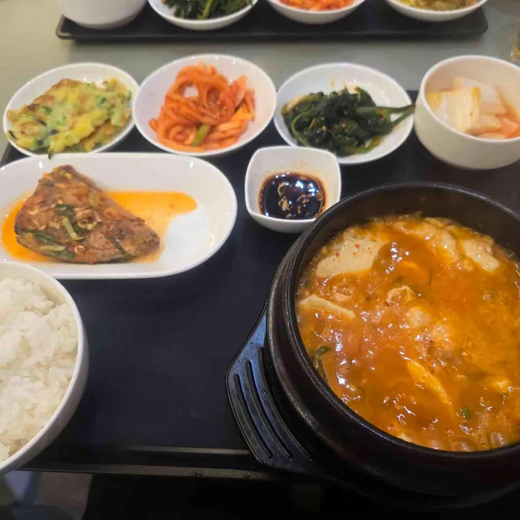 언니네식탁 대표 사진