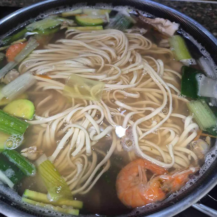 쭈낙해물칼국수 대표 사진