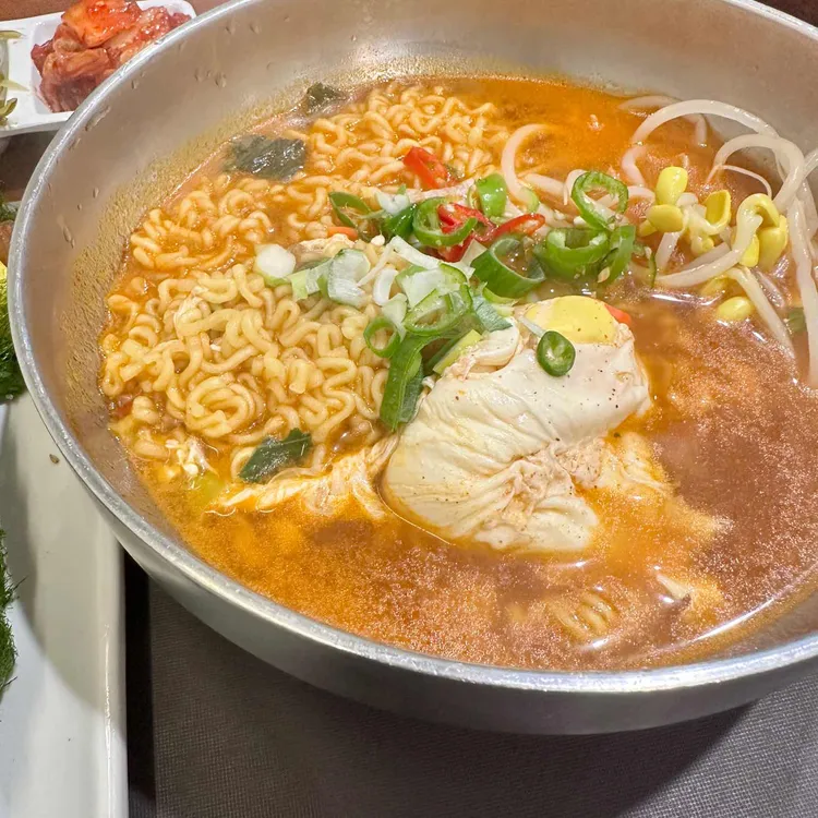 밥이고 대표 사진