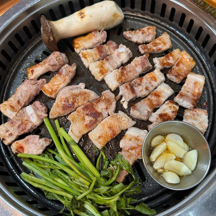 미나리삼겹살 사진