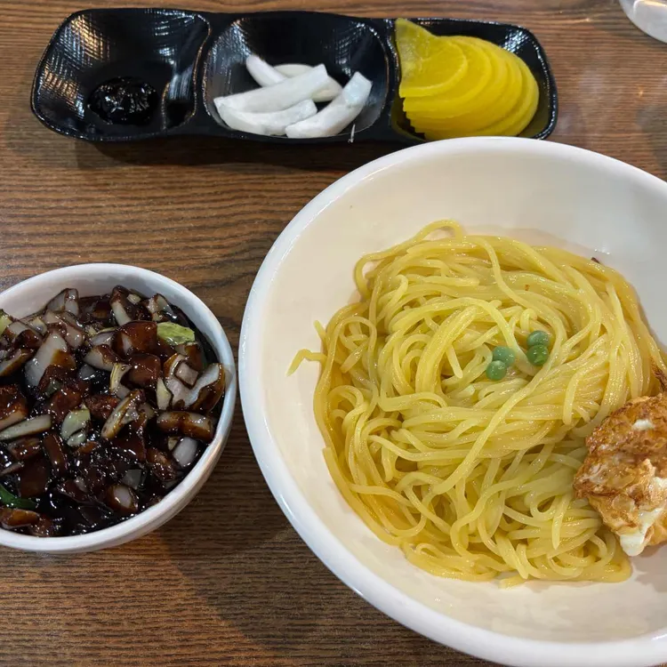 향원 사진