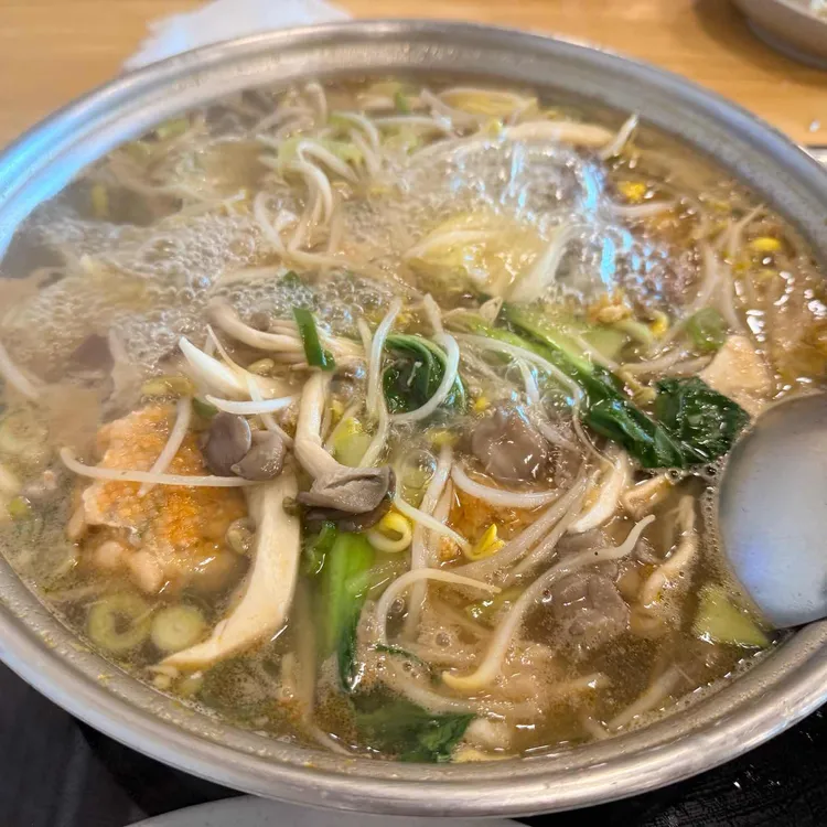 본가 만두전골전문점 사진