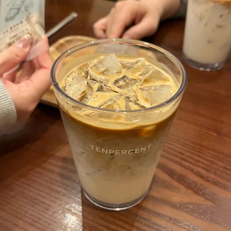 텐퍼센트커피 대표 사진