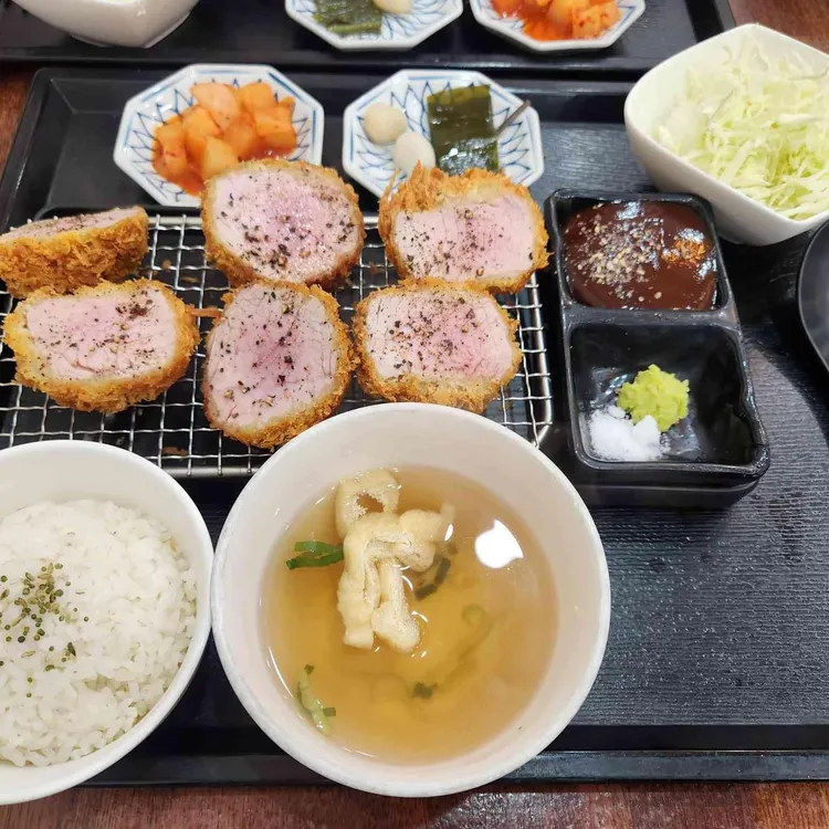 미카츠 대표 사진