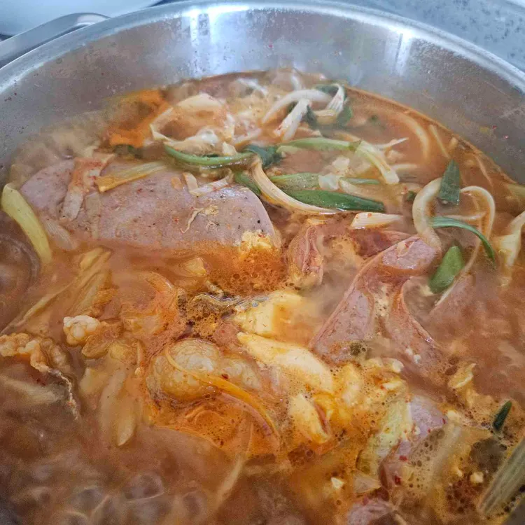 빅쭌부대찌개 대표 사진