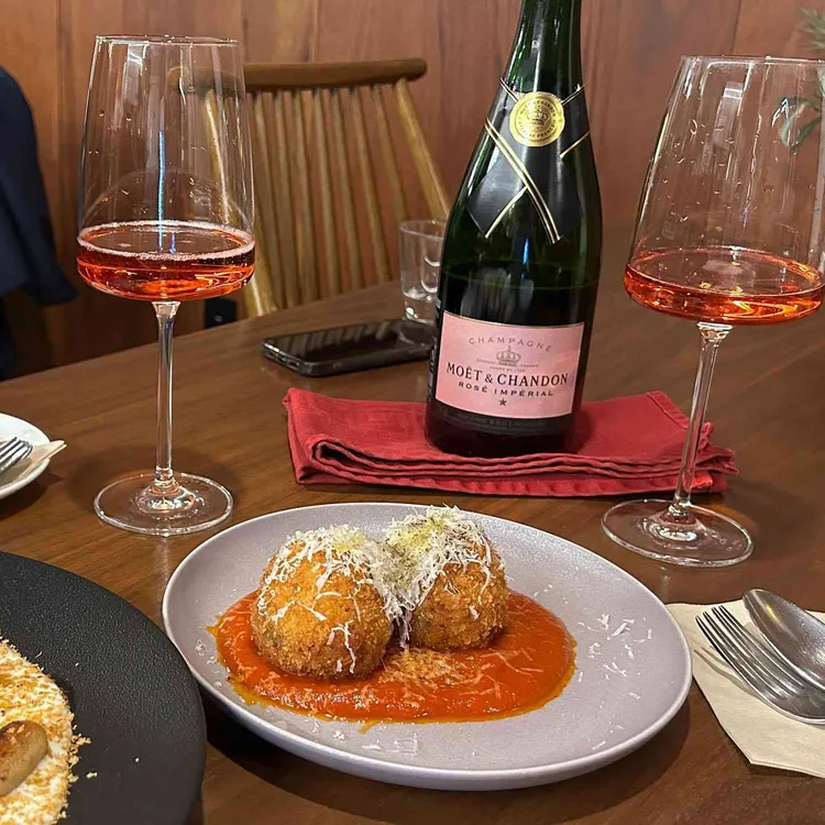 비비파스타 대표 사진