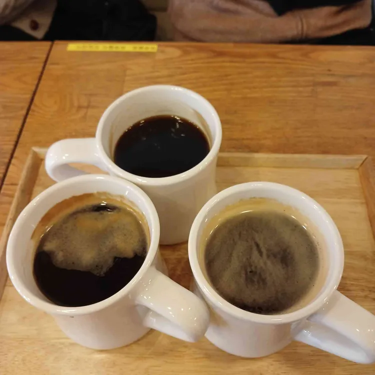 카페 낭만부부 대표 사진