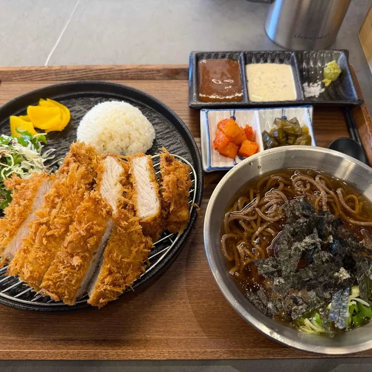 돈까스라이팅 대표 사진