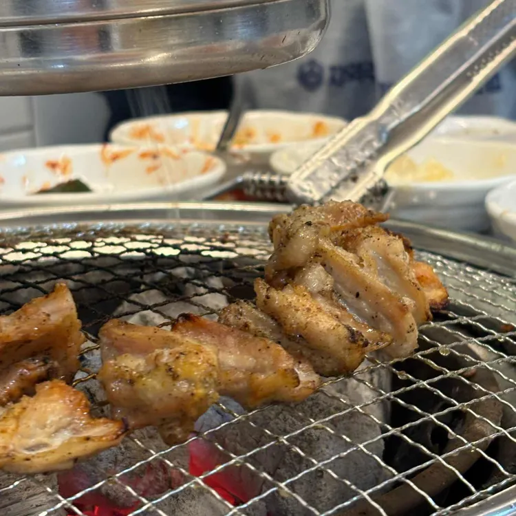 숯불에굽는닭구이 대표 사진