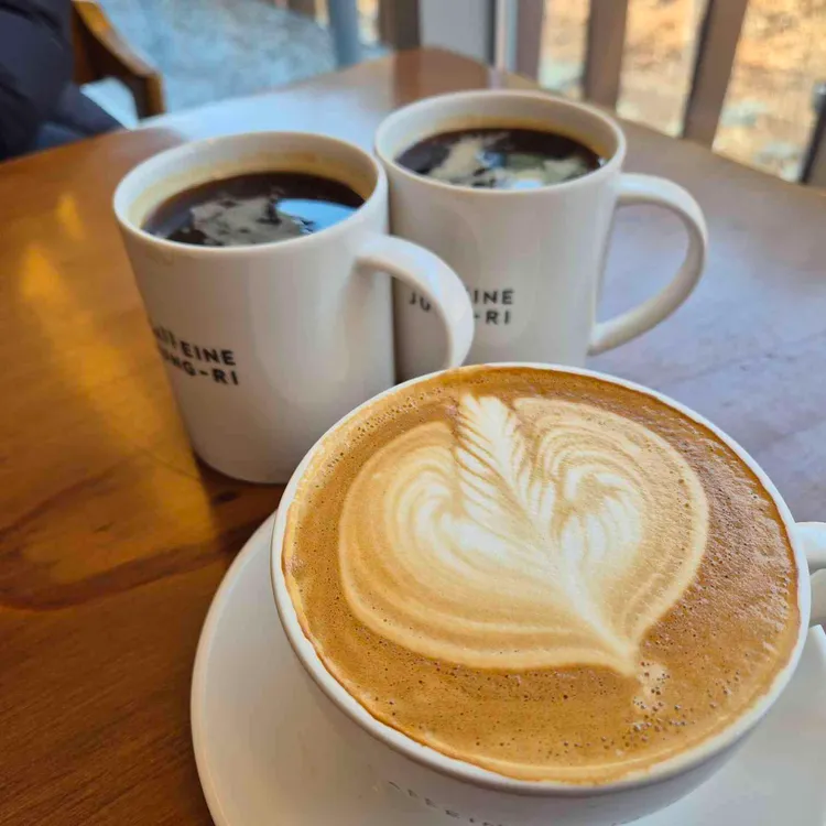 카페 인 중리 사진