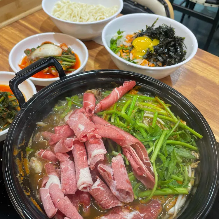 서편샤브샤브칼국수 대표 사진