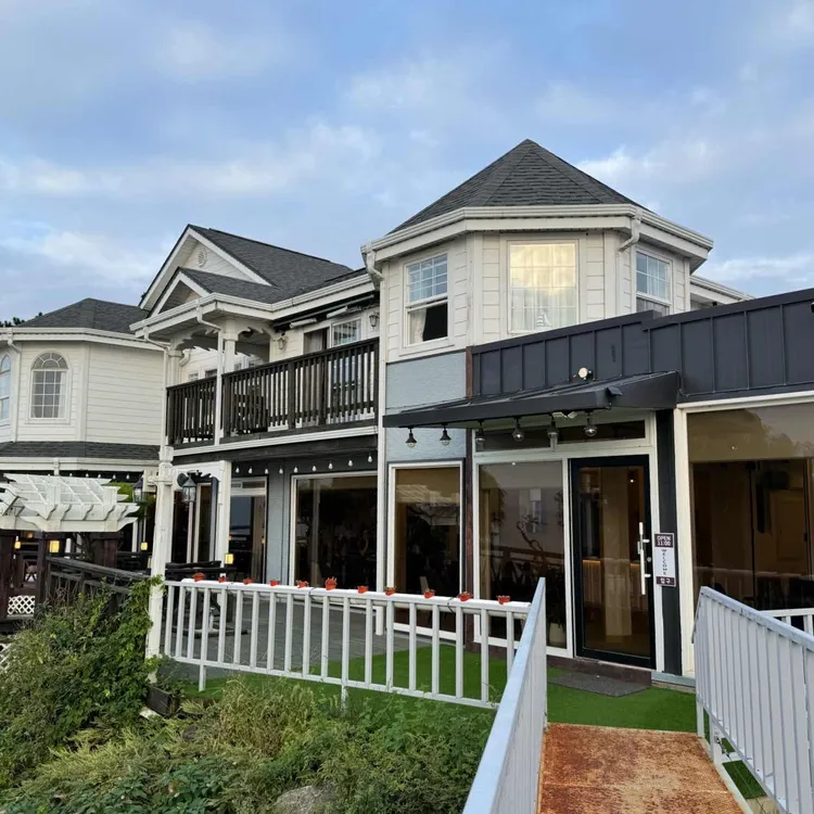 카페니드 대표 사진