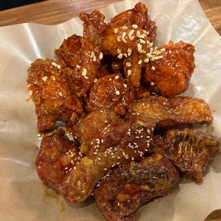 자담치킨 대표 사진