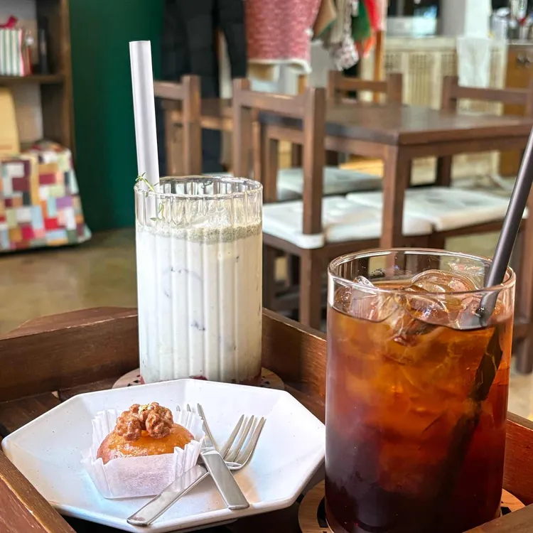 아씨네 대표 사진