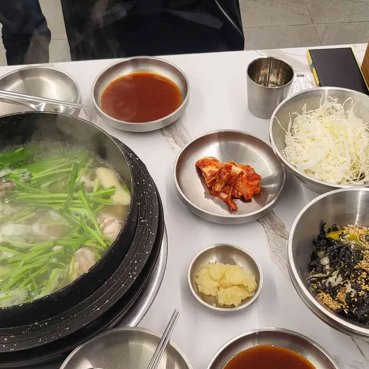 가마솥 닭한마리 사진