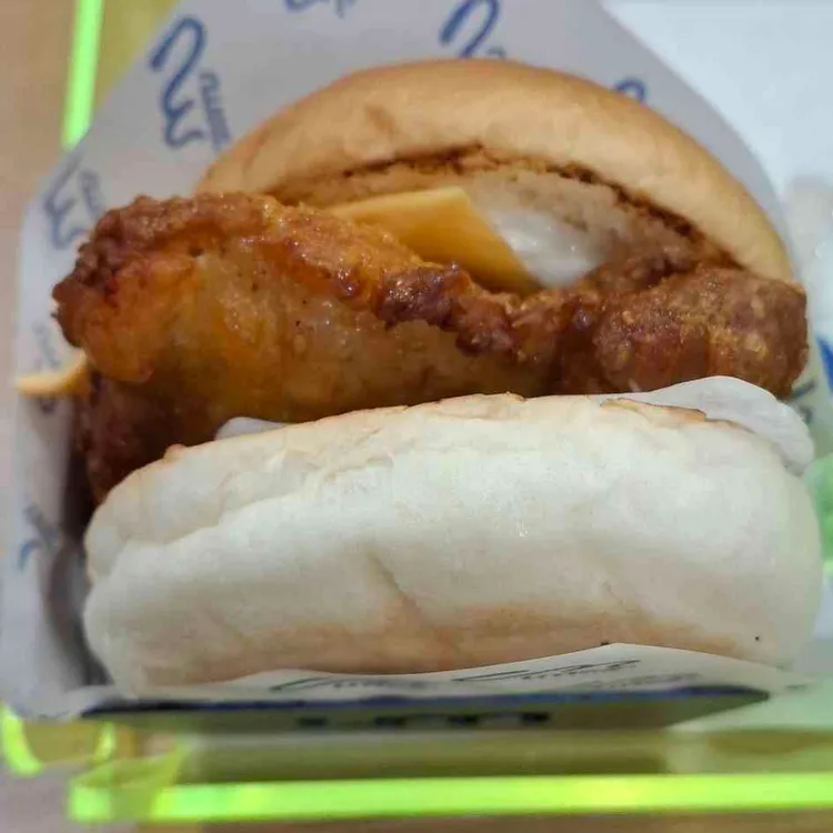 움버거앤윙스 대표 사진