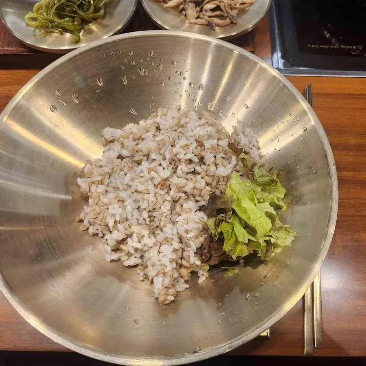 사월에보리밥과쭈꾸미 사진