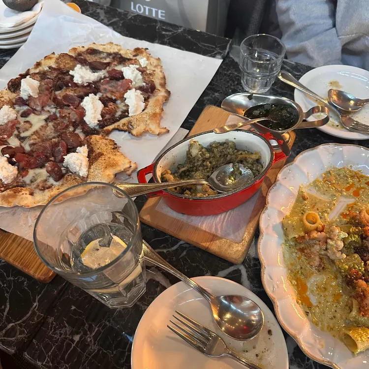 멜팅샵 X 치즈룸 사진