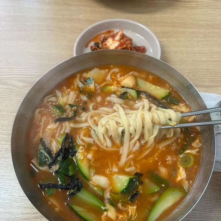대우칼국수 사진