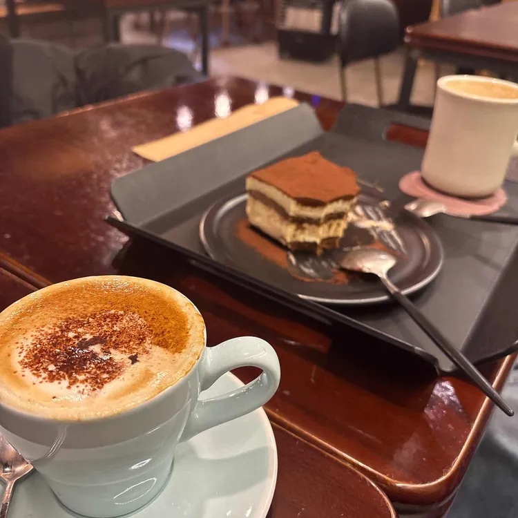 합정티라미수 사진