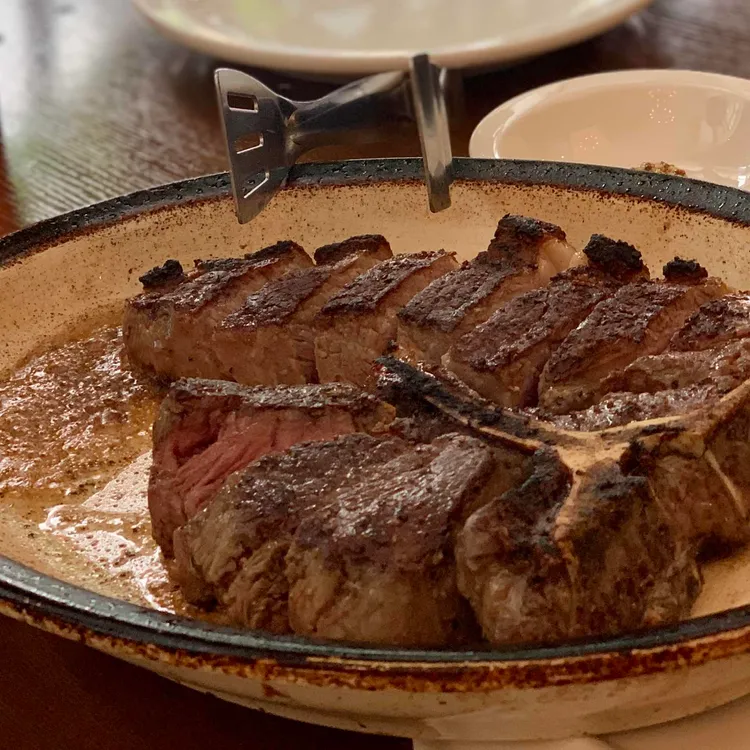 밴건디 스테이크하우스 사진