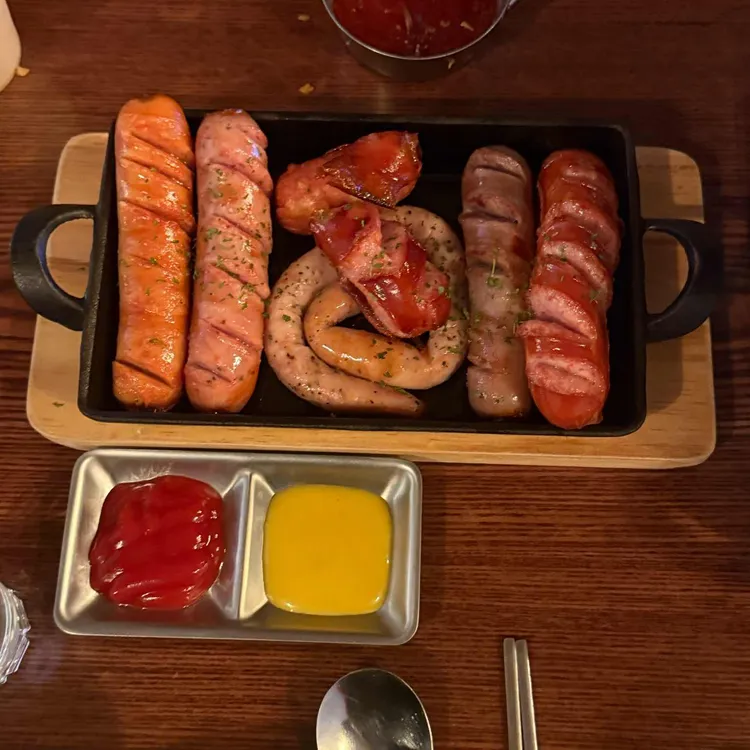 광장 대표 사진