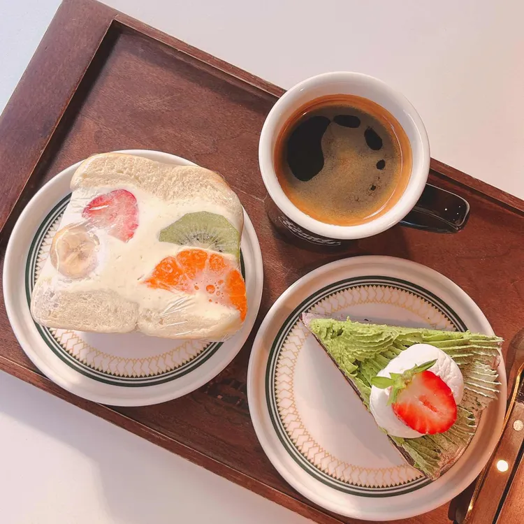 카페 굿웨더 사진