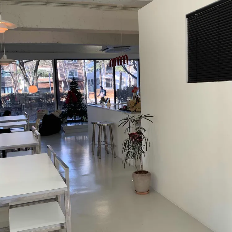 미아마미아 대표 사진