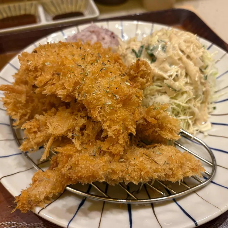 바삭한식당 대표 사진