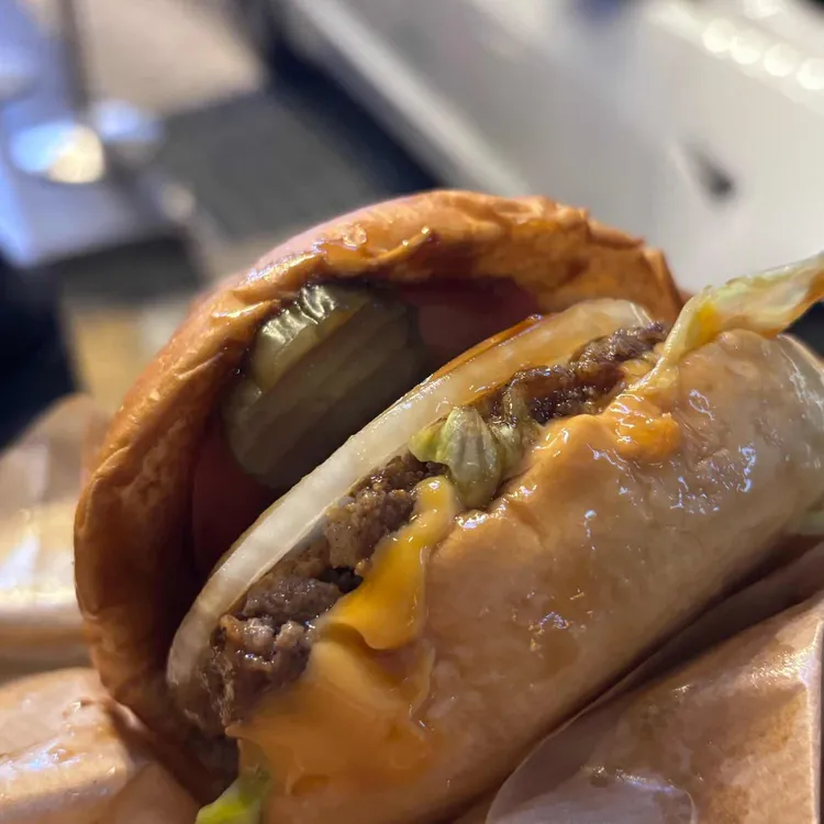 이순신 수제버거 사진