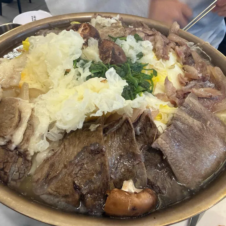 우슴 강남논현 본점 사진