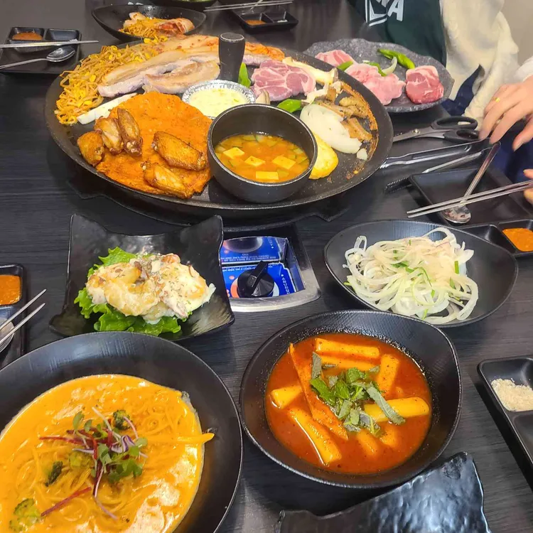 한상가득 왕솥뚜껑 사진