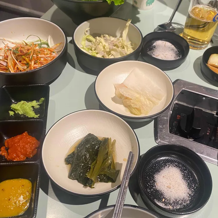 꾸석지돌판한우 대표 사진