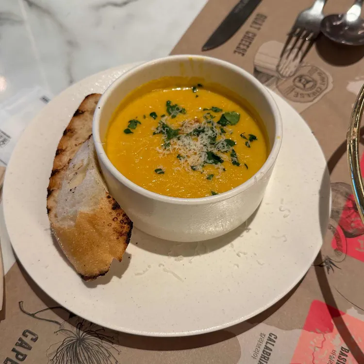 더플레이스 사진