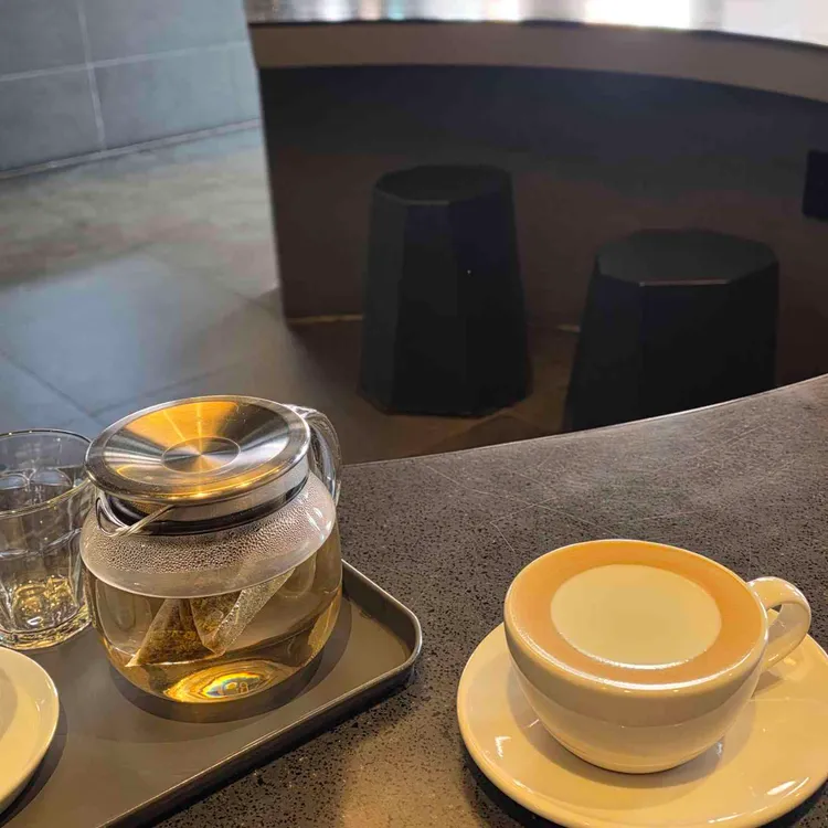 시그니쳐로스터스 사진