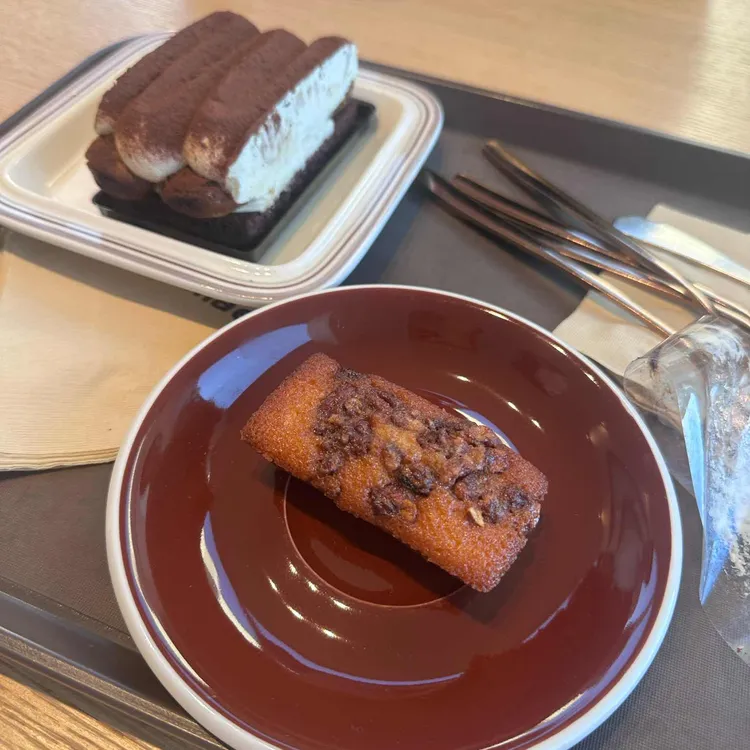 밀래 대표 사진